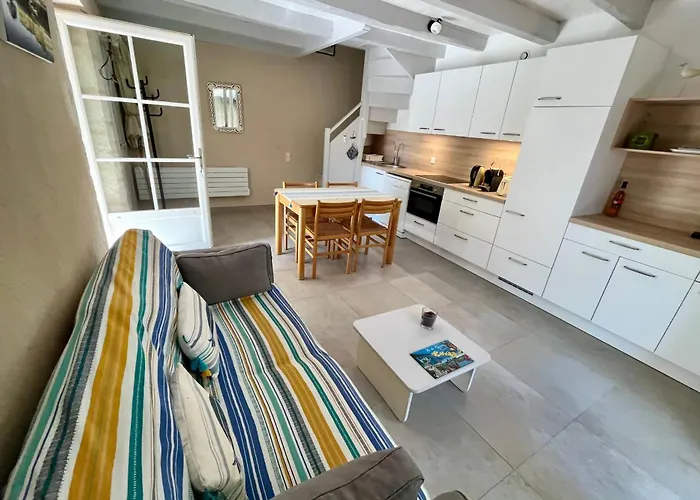 La Maisonnette Du Clos Des Gouverneurs Ferienhaus